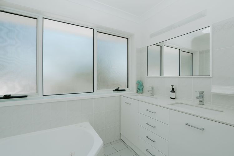 Mana Magic – Beach Access on your Doorstep!