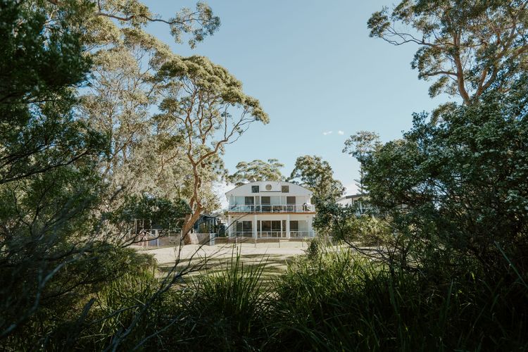 Mana Magic – Beach Access on your Doorstep!