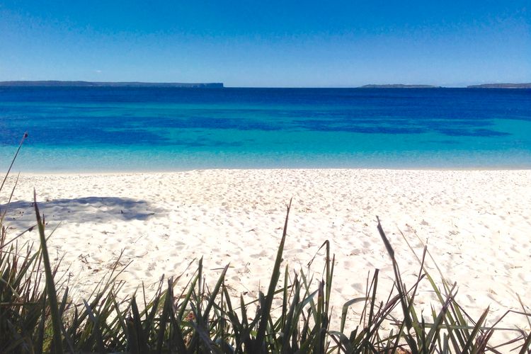 On Collingwood Beach by Book Jervis Bay – ON THE BIKEPATH TO HUSKY