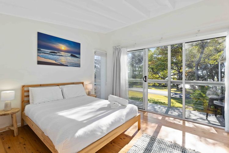 Bendalong Beachside