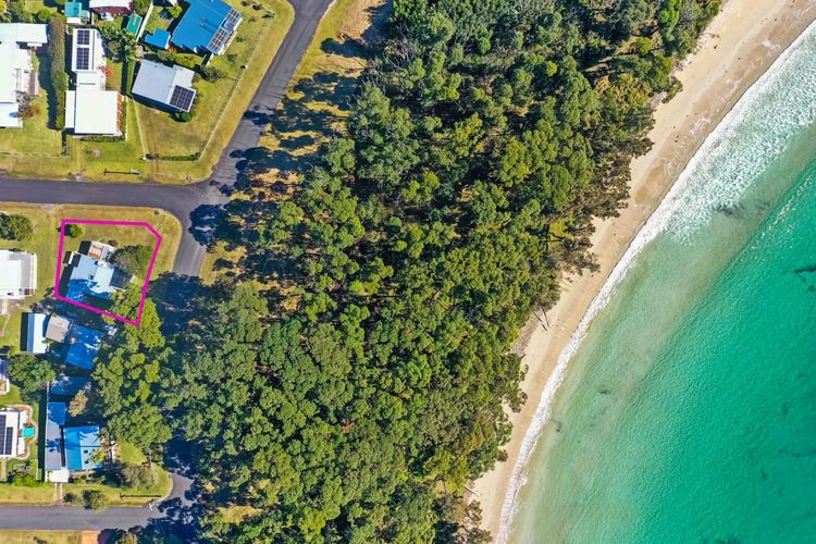 Bendalong Beachside