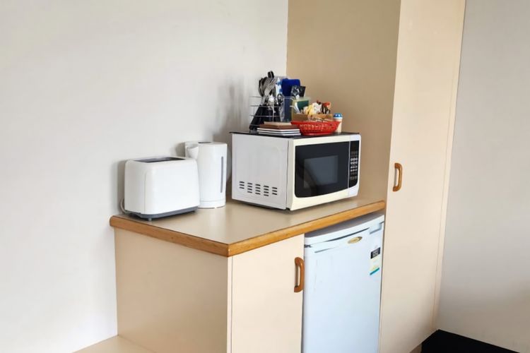 Jopen Motel Unit 3