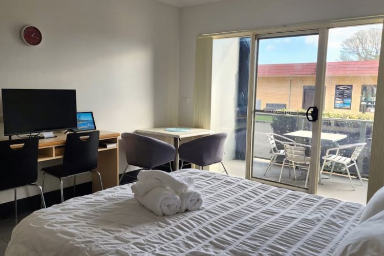 Jopen Motel Unit 6