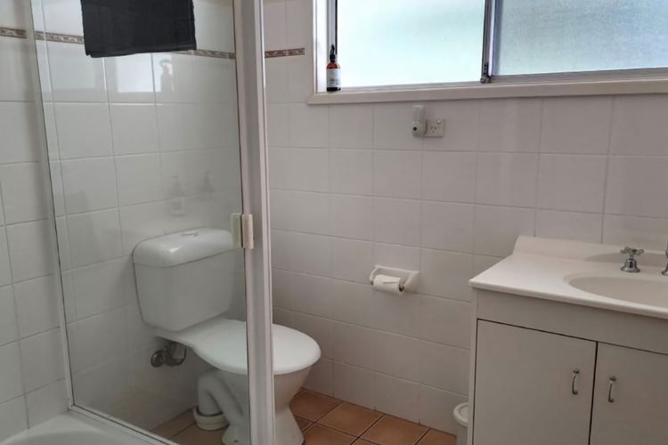 Bathroom Upstairs
