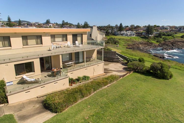 Headland Hideaway