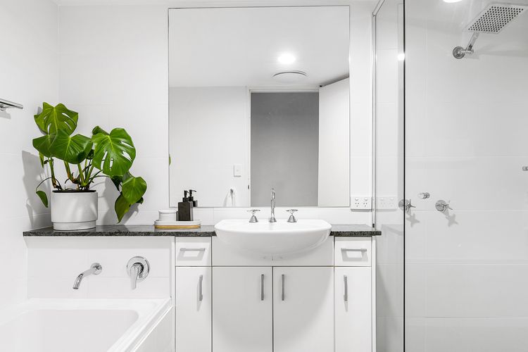 Apartment 2 Surfside