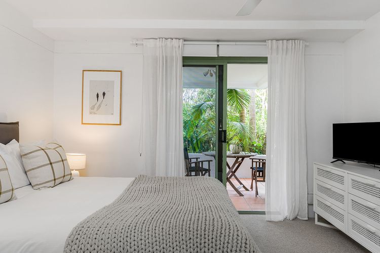 Apartment 2 Surfside