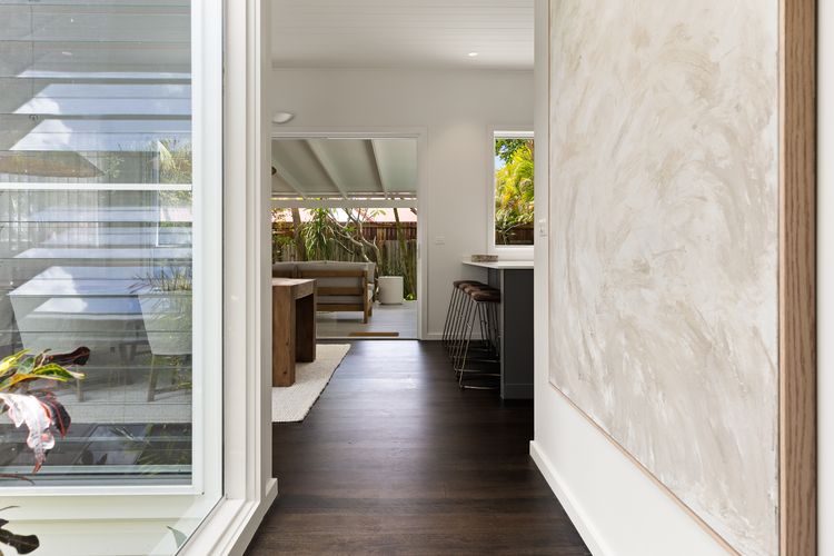 Calma on Carlyle Lane