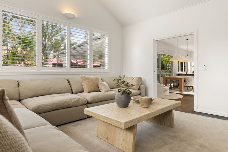 Calma on Carlyle Lane