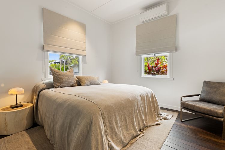 Calma on Carlyle Lane