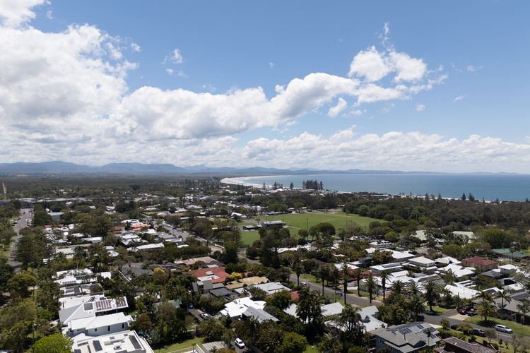 Calma on Carlyle Lane