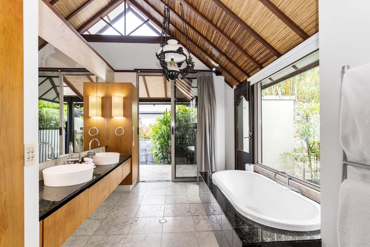 Luxe Retreat
