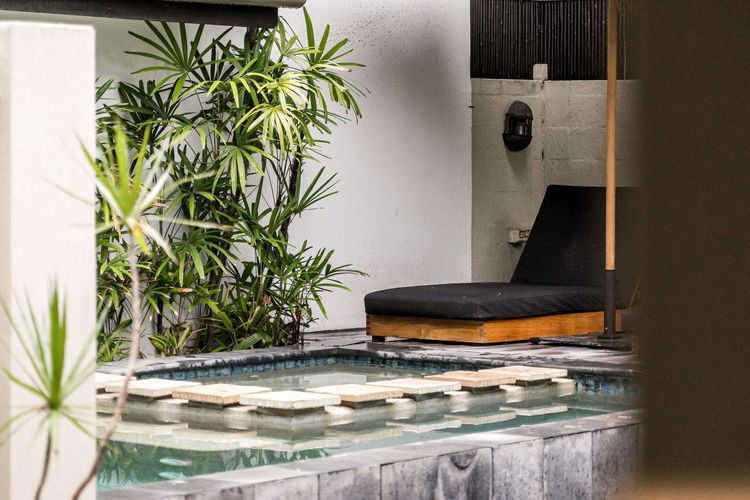 Luxe Retreat