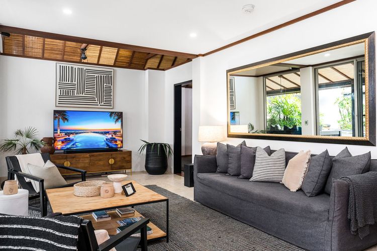 Luxe Retreat