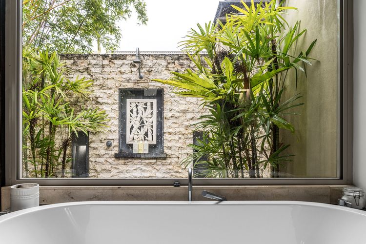Luxe Retreat