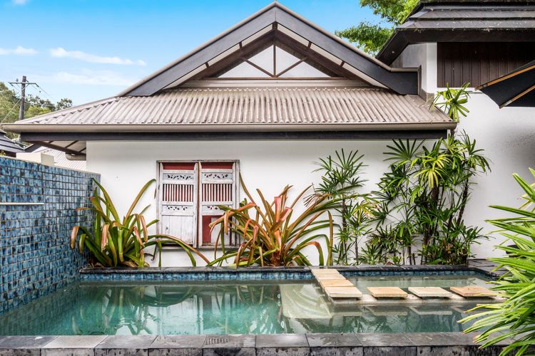 Luxe Retreat