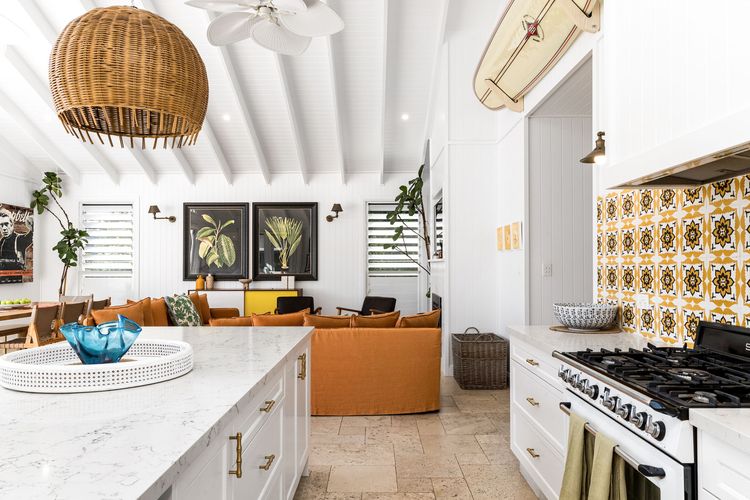 Pineapple House