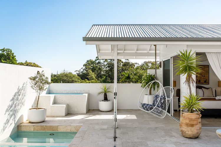 Pineapple House