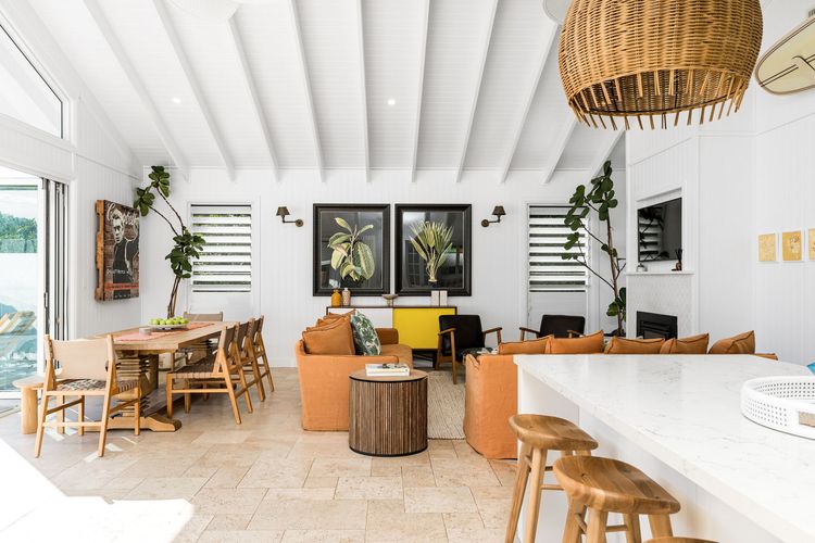 Pineapple House