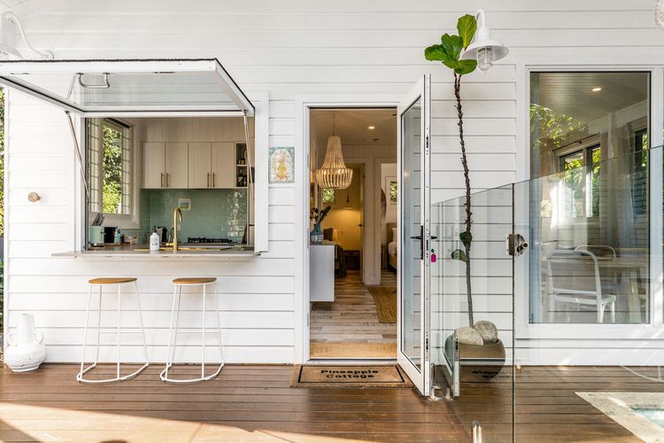 Pineapple Cottage