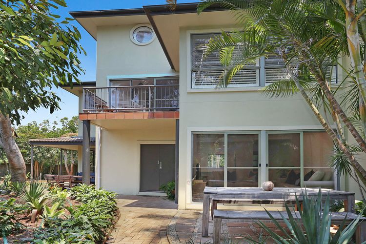 Byron Beachside 9