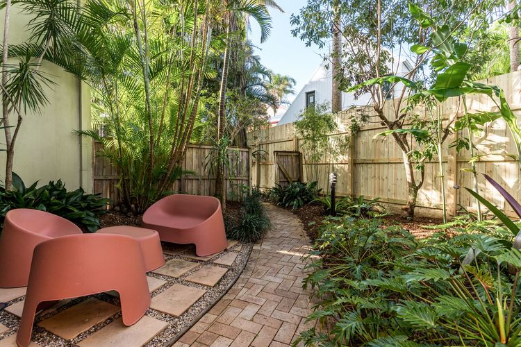 Byron Beachside 9