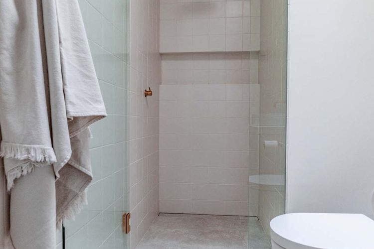 Winifred by Kinsfolk