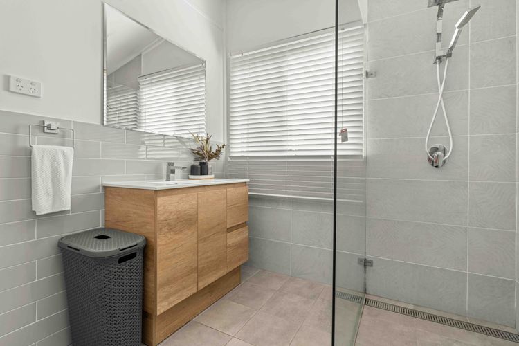 Cur46 – Husky Beach House by Experience Jervis Bay