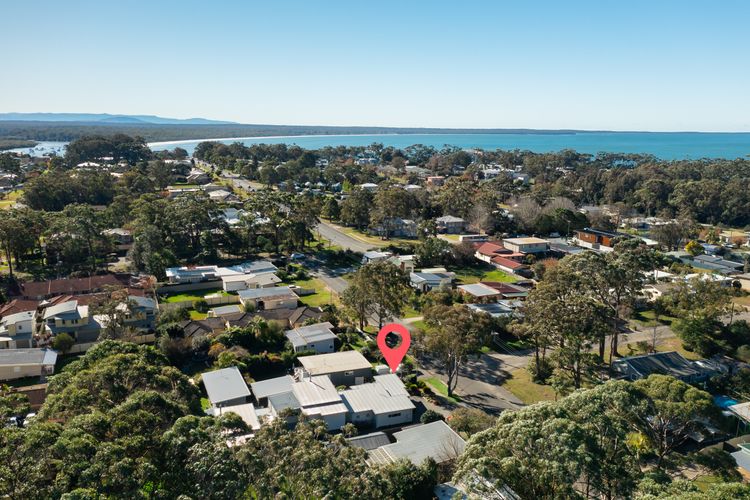 Ber1/13 – The Oasis of Calm by Experience Jervis Bay
