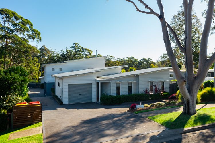 Ber1/13 – The Oasis of Calm by Experience Jervis Bay