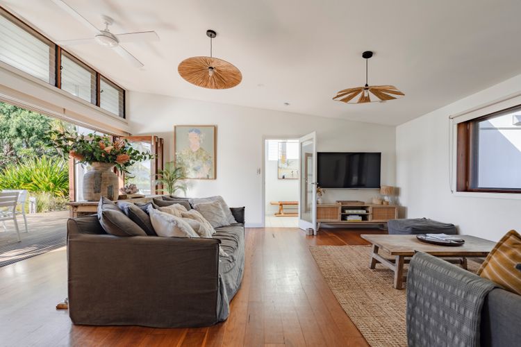 Jer4 – Oyster Catcher Huskisson
