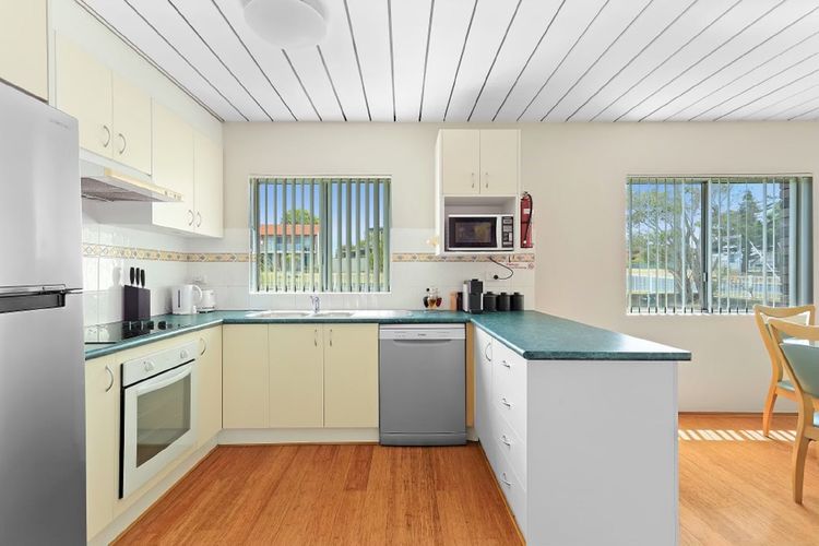 Eli120a – Poseidon’s Hideaway by Experience Jervis Bay