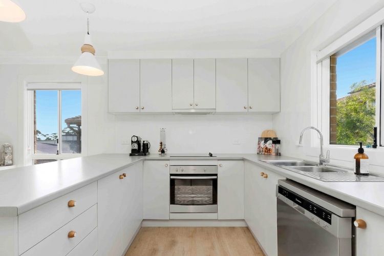 Eli3/219 – Boutique by Jervis Bay