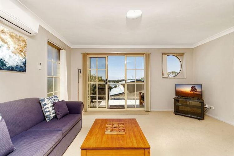 Woo23/15 – The Porthole of Huskisson by Experience Jervis Bay
