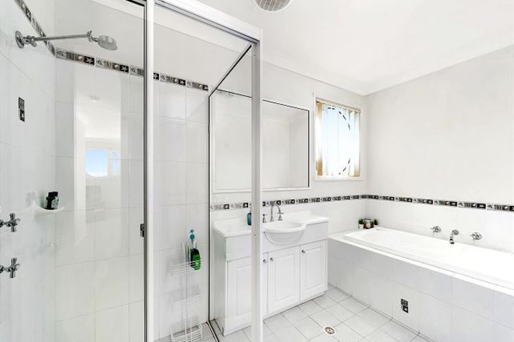 Woo23/15 – The Porthole of Huskisson by Experience Jervis Bay