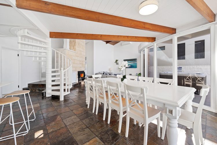 Eli104 – Ubuntu by Experience Jervis Bay