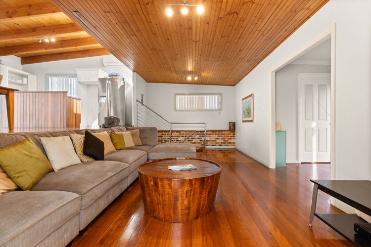 Tul10 – Absolute Blue by Experience Jervis Bay