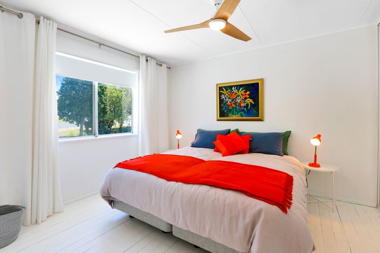 Dac36 – The White House by Experience Jervis Bay