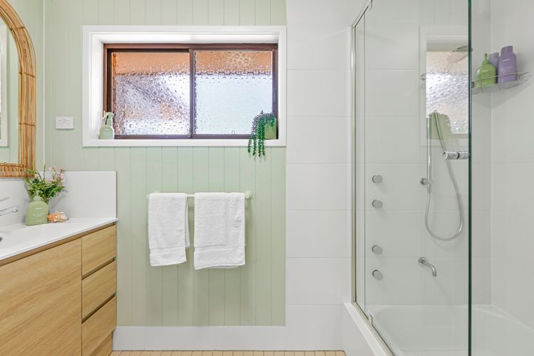 Dea18 – Sunrise Point Beach House by Experience Jervis Bay