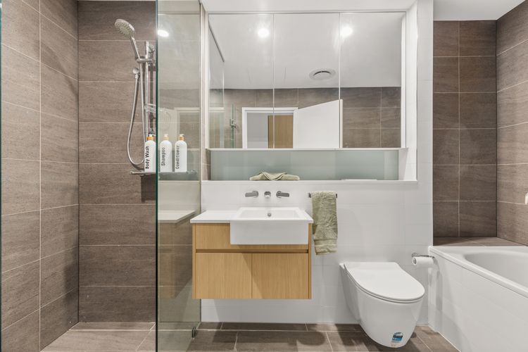 Bea202/7 – Splash by Experience Jervis Bay