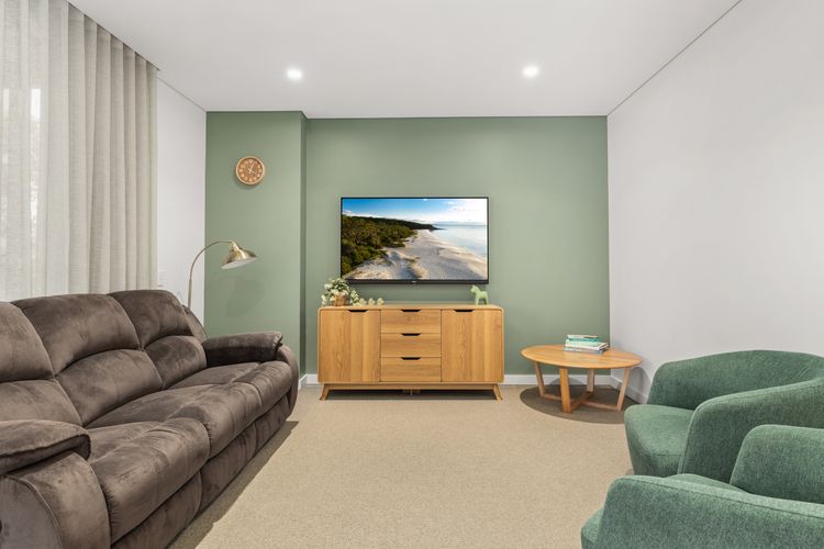 Bea202/7 – Splash by Experience Jervis Bay