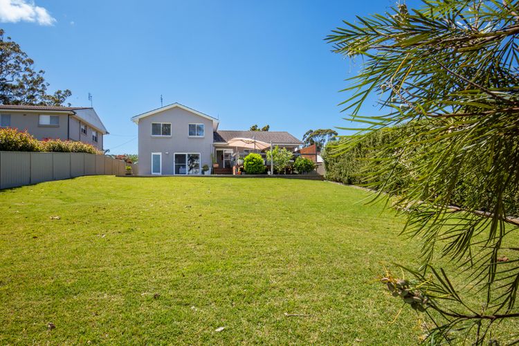 Bea11 – Salty Mermaid by Experience Jervis Bay