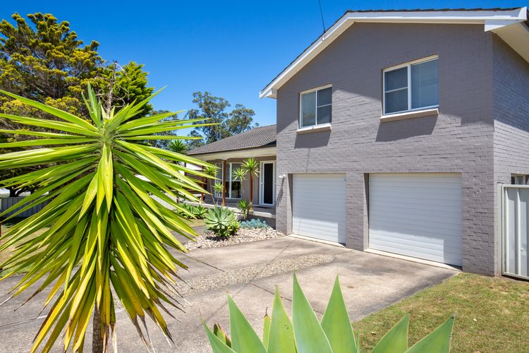 Bea11 – Salty Mermaid by Experience Jervis Bay