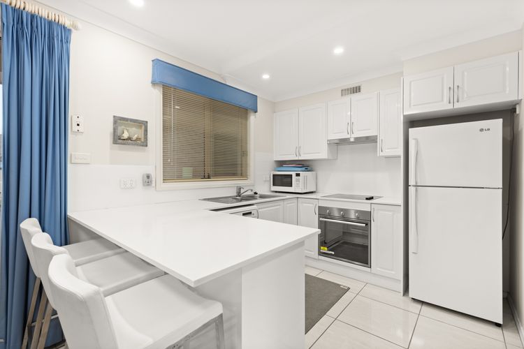 Eli2/42 – Sea Change by Experience Jervis Bay