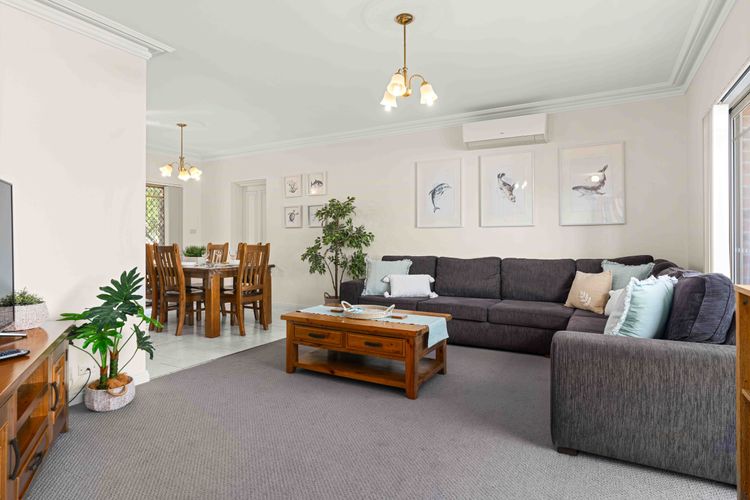 Mor3/14 – The Husky Nest by Experience Jervis Bay