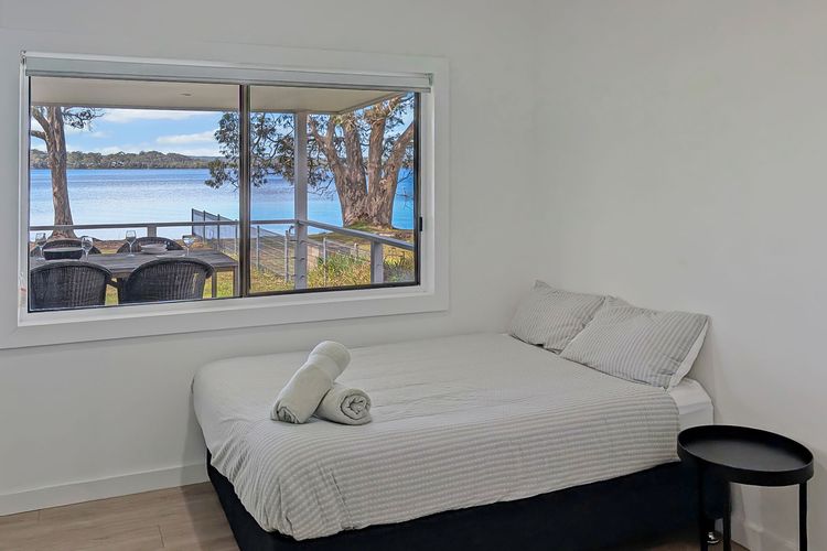 Isl12 – Billyz Basin by Experience Jervis Bay