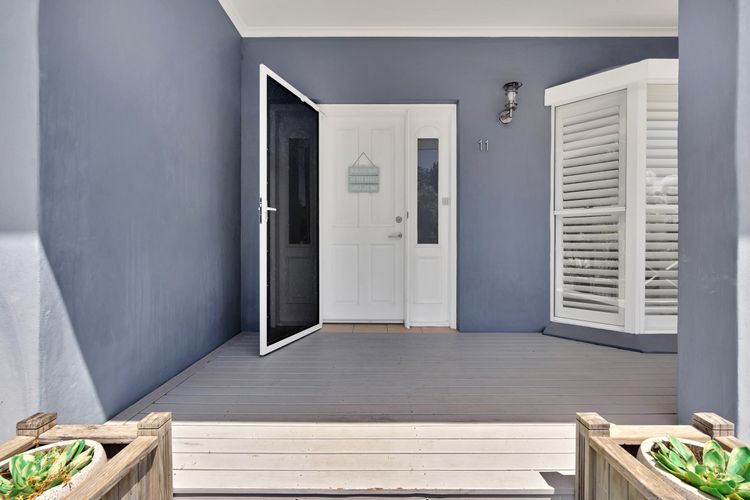 Car11 – Caroline’s Beach House by Experience Jervis Bay