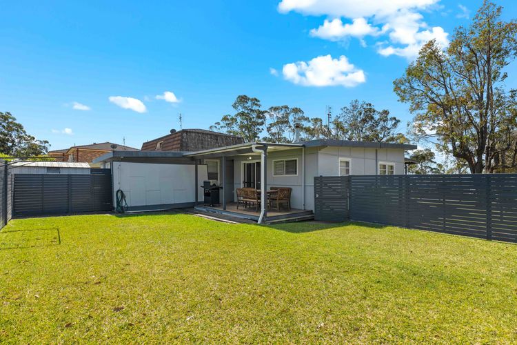 Bur63 – Huskisson Delight! by Experience Jervis Bay
