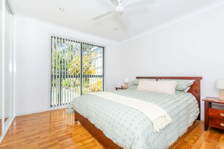 Wal42b – Poolside Oasis by Experience Jervis Bay