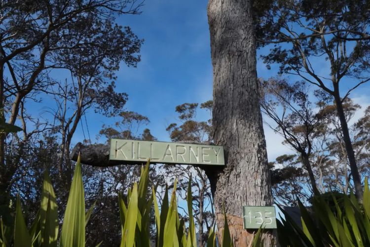 Nav135 – The Boathouse on Naval by Experience Jervis Bay